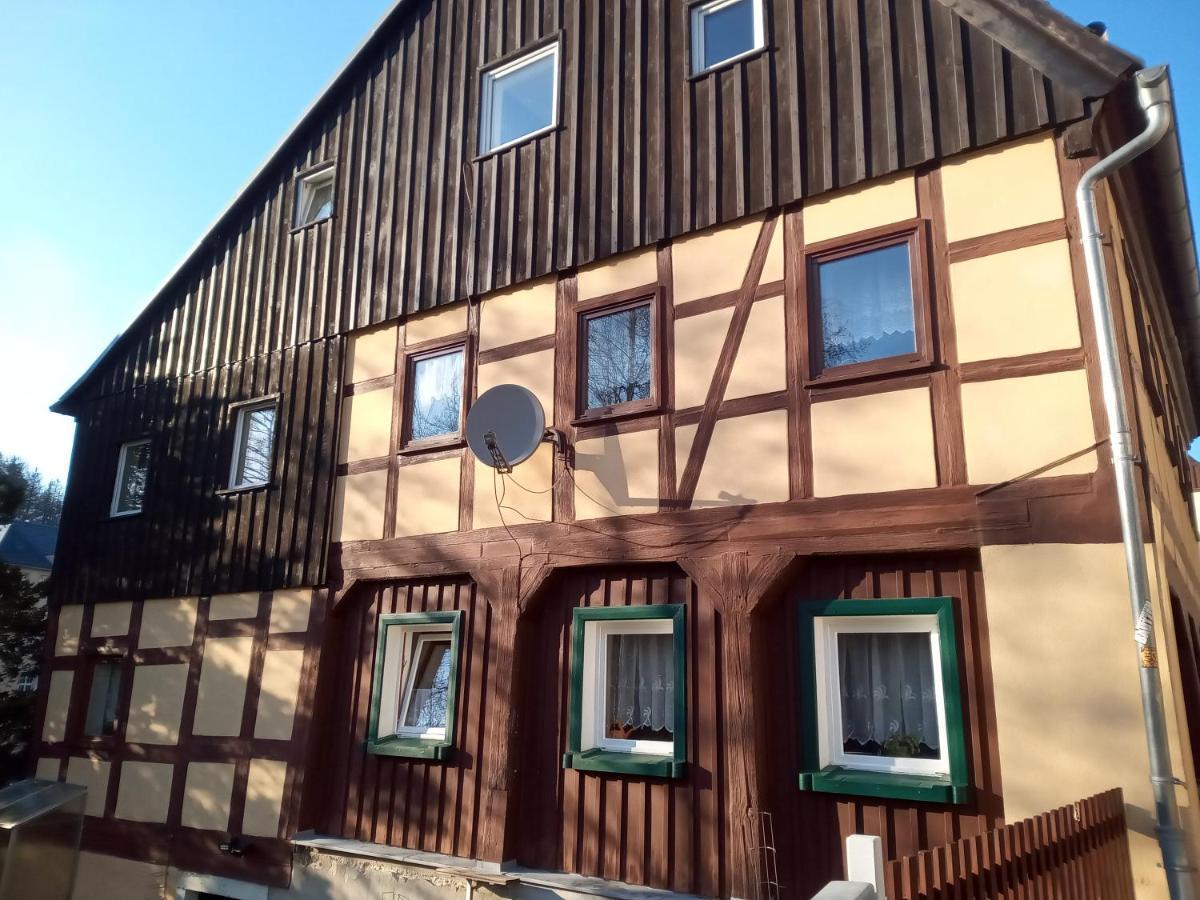 Ferienwohnung Zum Sebnitzer Hirsch エクステリア 写真
